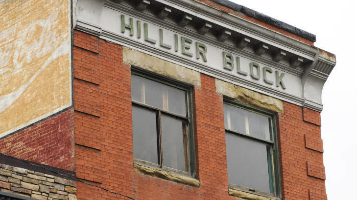 © “Hillier Block building, 2008-11-27, Photographer: Mark Eleven,” Calgary Public Library