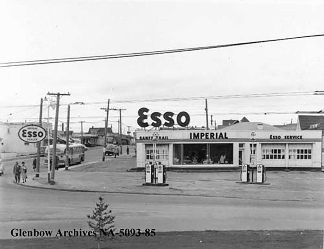 Banff Trail Esso at 1640-10th Street NW (1955) Glenbow