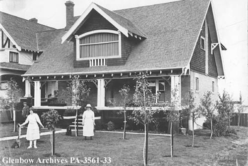 314 Scarboro Ave (1925) Glenbow