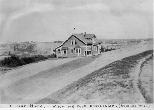 ©"Reader Rock Cottage, 1913," City of Calgary and Reader Family