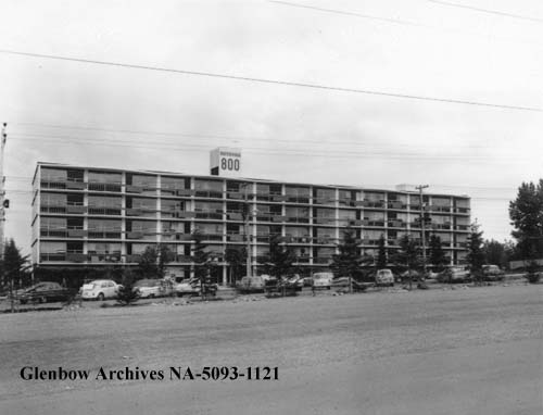 Britannia (1964) 800 Apts (Glenbow)